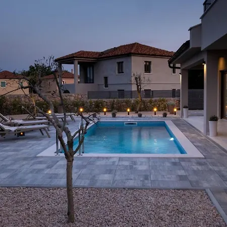 Villa Monika Muraj